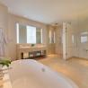 Pandawa Cliff Estate Villa - pala ensuite bathroom four